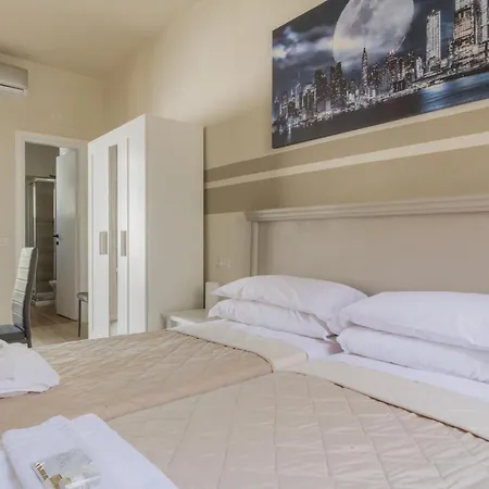 Center Guest house *