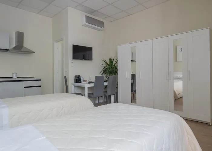 Πανσιόν Center Πιατσέντζα