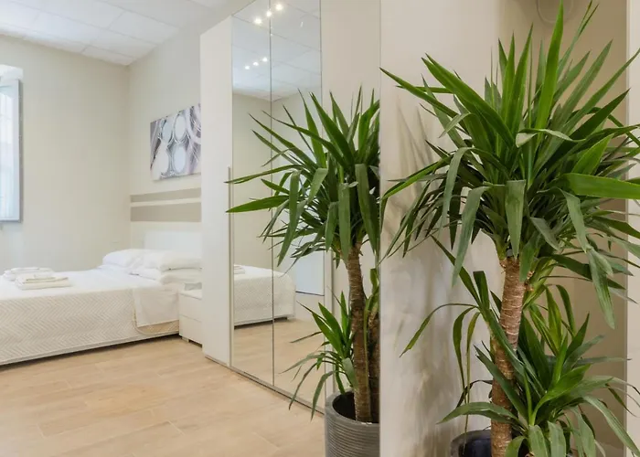 Center Πανσιόν 4*