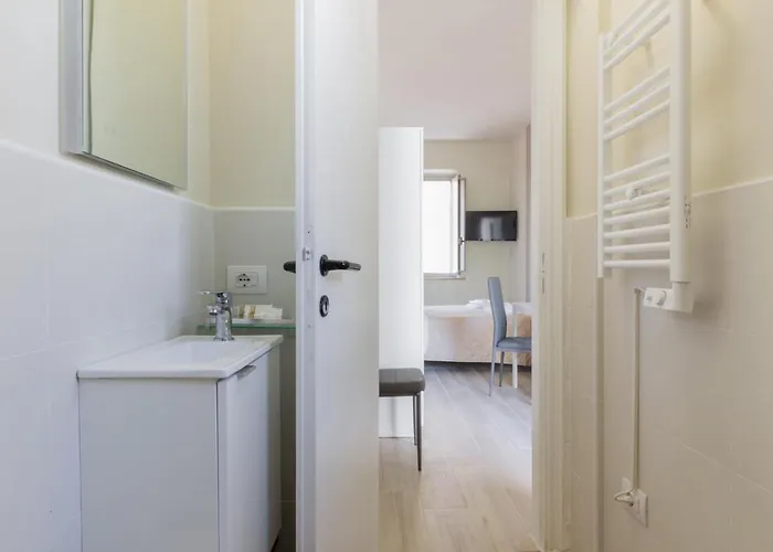 Center Πανσιόν Πιατσέντζα